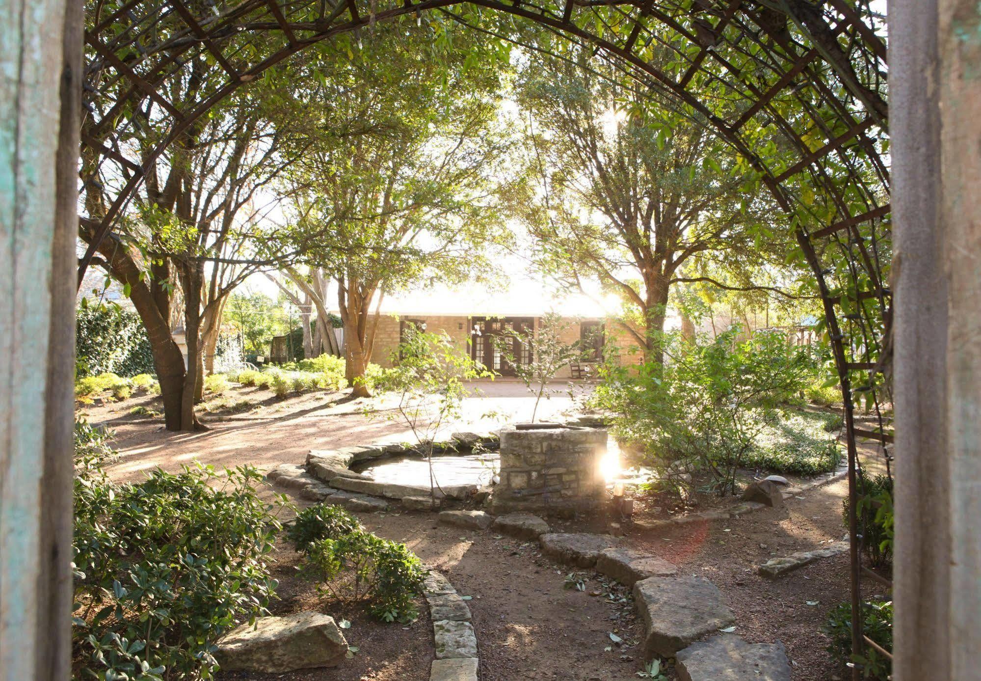 לינה וארוחת בוקר פרדריקסברג Hoffman Haus מראה חיצוני תמונה